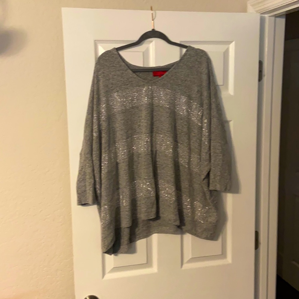 Jennifer Lopez shirt